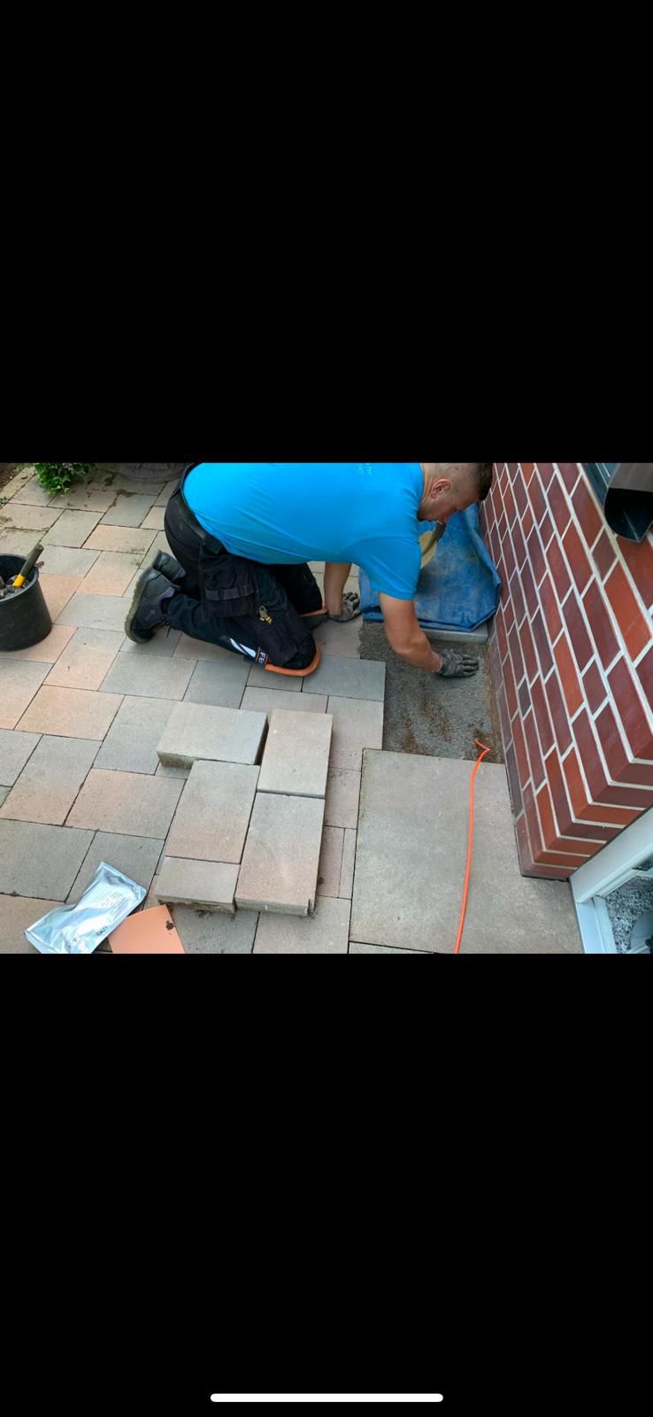 Herstel en herbestrating van looppad